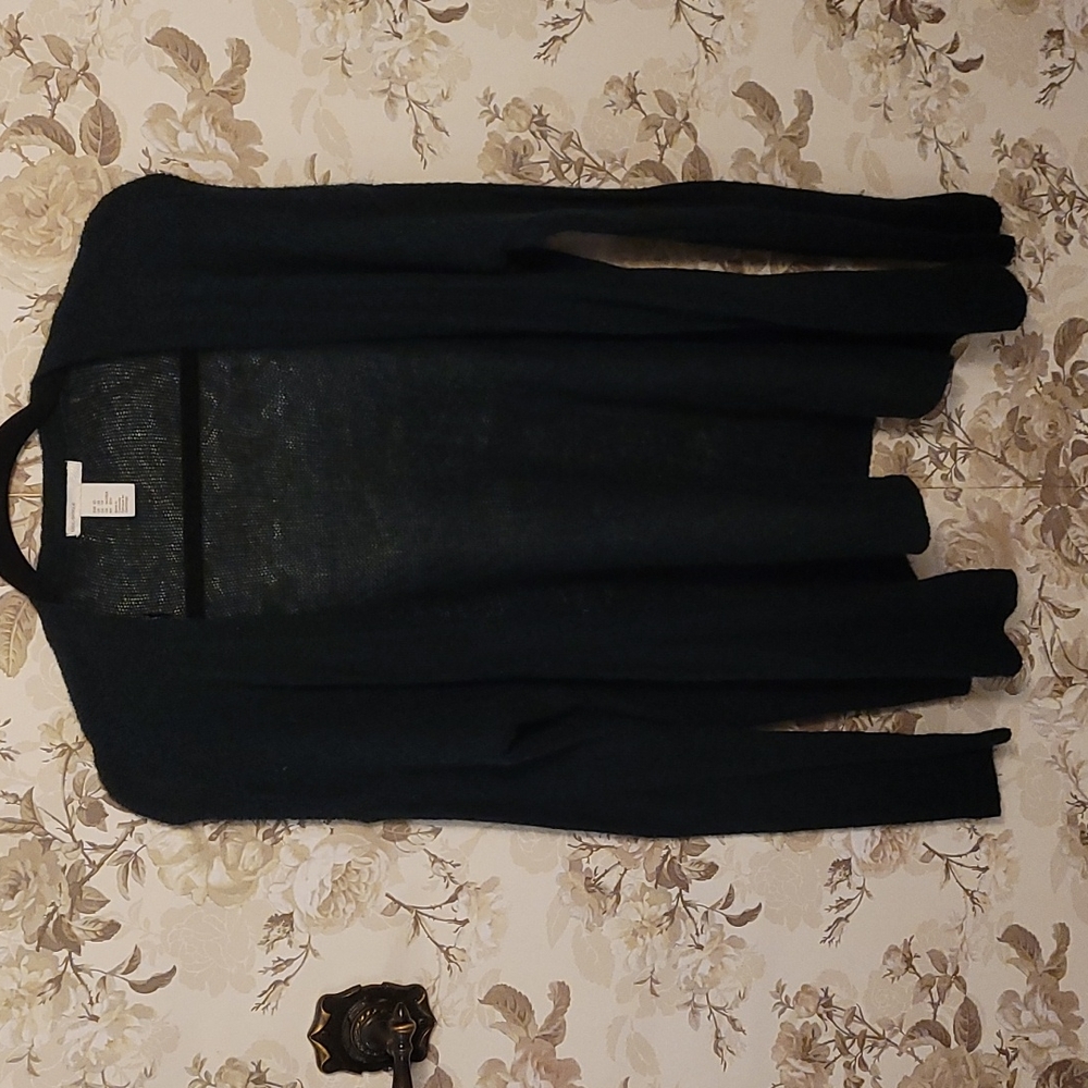H&M dark green cardigan size XS